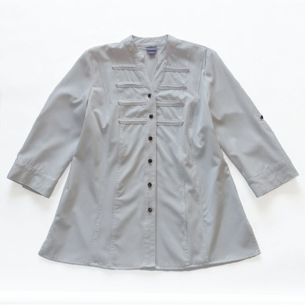 LAURA SCOTT BUTTON DOWN SHIRT SIZE M